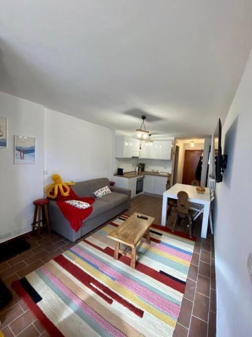 Cozy Apartment Near The Slopes Бройл-Червиня Екстериор снимка